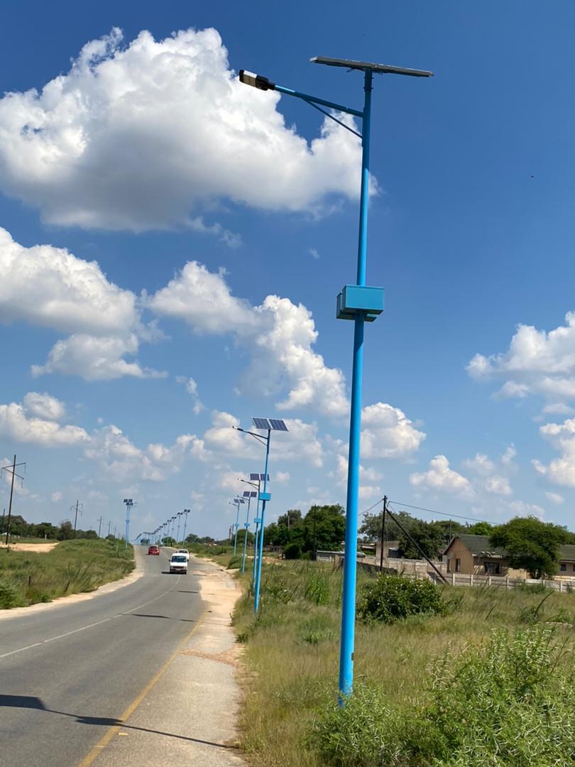 太陽能路燈.jpg