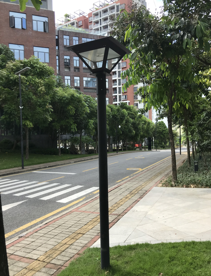 太陽能庭院燈.png